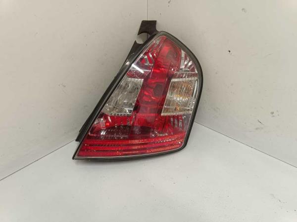 FEU ARR DROIT FIAT STILO 3 PORTES 2001-2007 - Vue 1